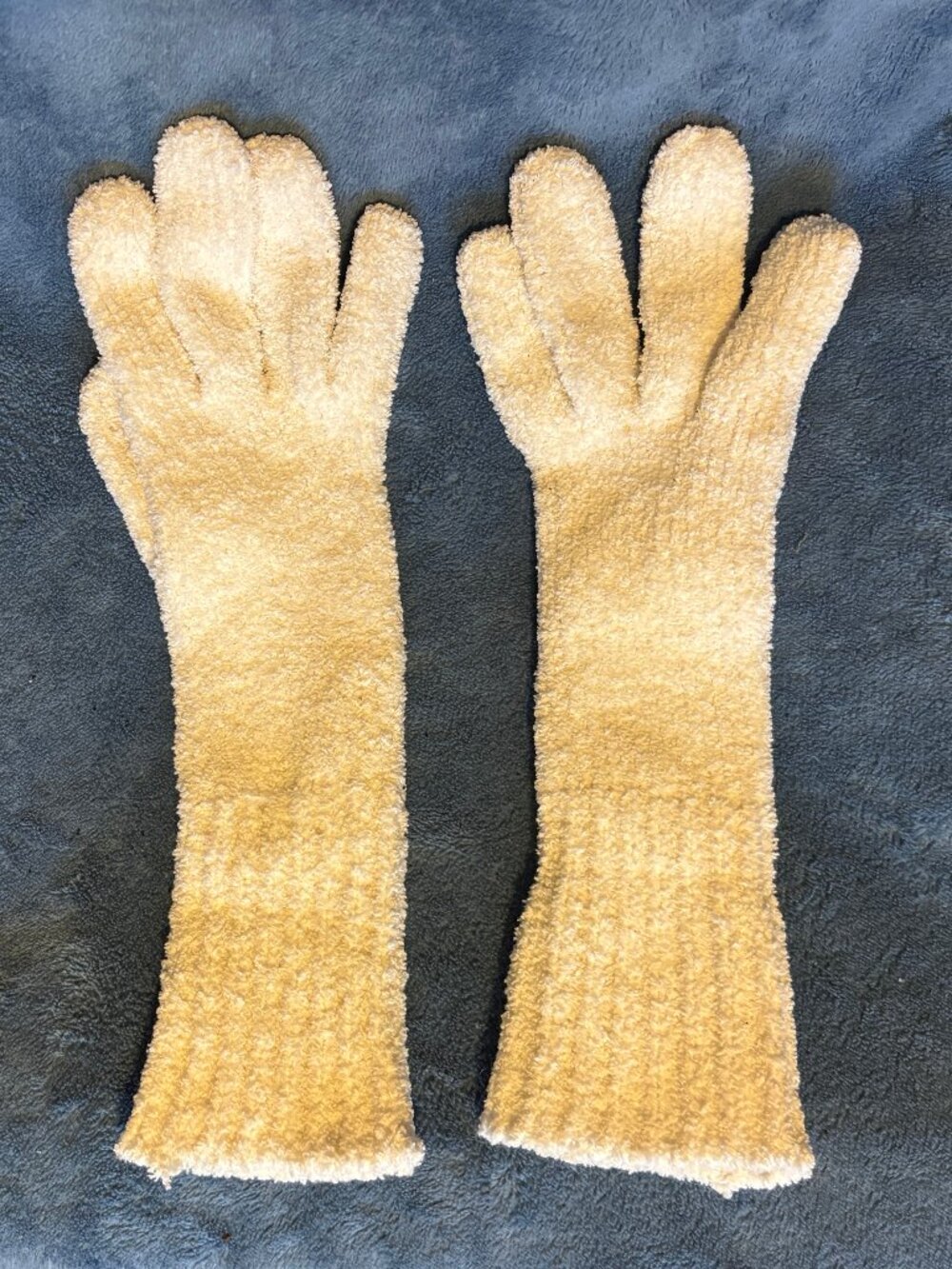 Vintage Fownes Long Fuzzy Knit Arm Warmer Gloves Cream Ivory One Size
